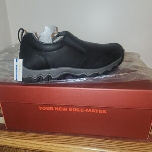 Duluth Trading Co Black Slip-On Loafers